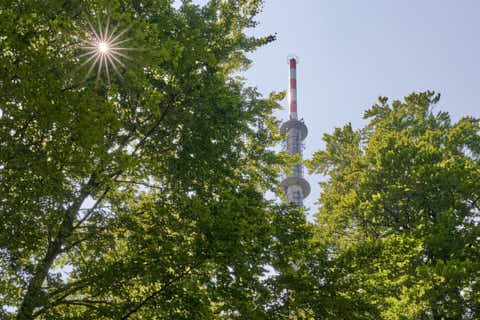 Gemeinde Sonnenwald Landkreis Freyung-Grafenau Brotjacklriegel Funkturm Sendeanlage (Dirschl Johann) Deutschland FRG